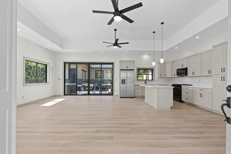 19-4253 Kekoanui Street Volcano HI 96785