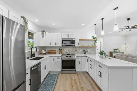 15-1972 14th Avenue Keaau HI 96749