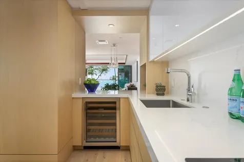 66-84 Kaunaoa Drive Kamuela HI 96743