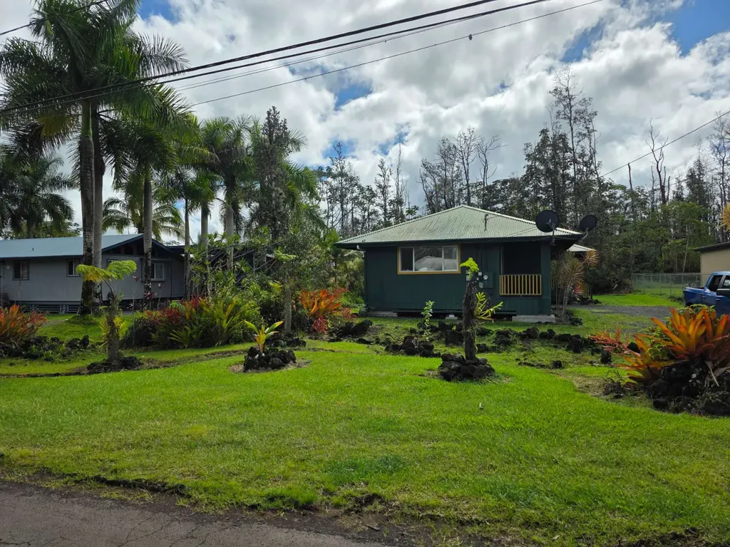 16-2463 Ainaloa Drive Pahoa HI 96778