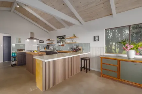 94-5761 Awa Pae Loop Naalehu HI 96772