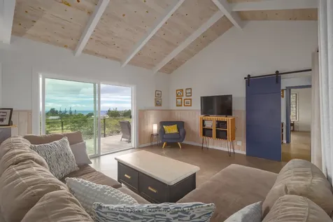 94-5761 Awa Pae Loop Naalehu HI 96772