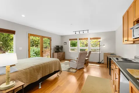 62-2042 Mahua Street Kamuela HI 96743