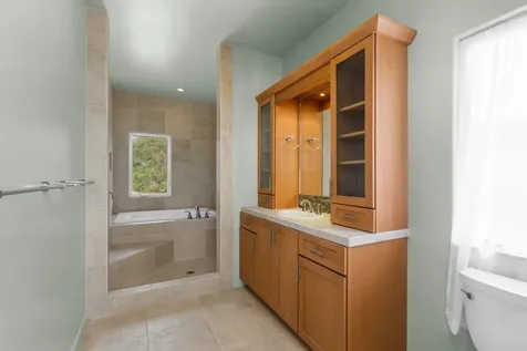 62-2042 Mahua Street Kamuela HI 96743