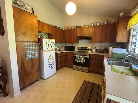 2615 Kinoole Street Hilo HI 96720