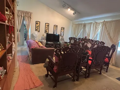 2615 Kinoole Street Hilo HI 96720