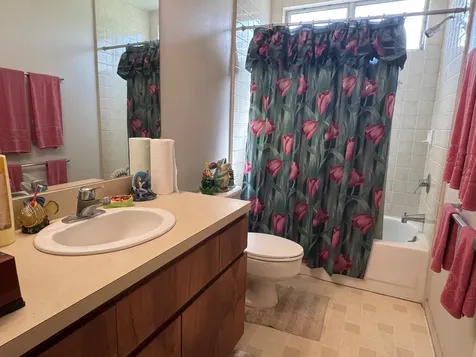 2615 Kinoole Street Hilo HI 96720