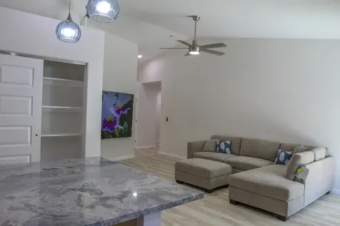 11-3193 Lehua Street Mountain View HI 96771