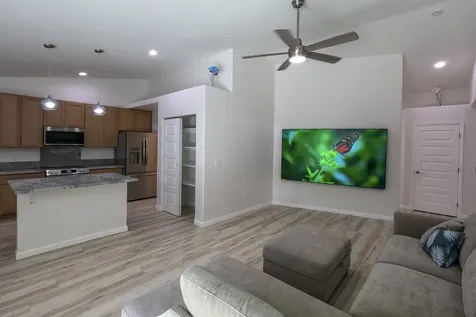 11-3193 Lehua Street Mountain View HI 96771