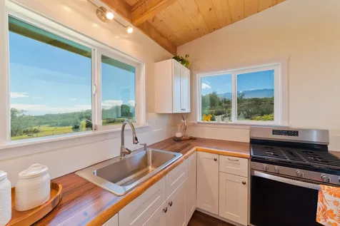 46-3715 Puaono Road Honokaa HI 96727