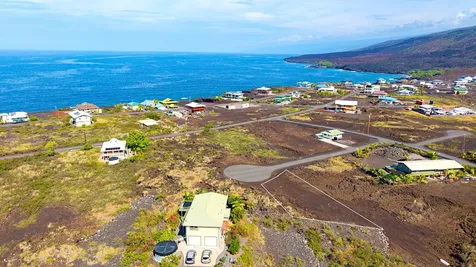 Ekolu Place Captain Cook HI 96704