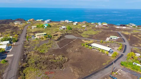 Ekolu Place Captain Cook HI 96704