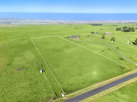 67-1148 Wainoenoe Road Kamuela HI 96743