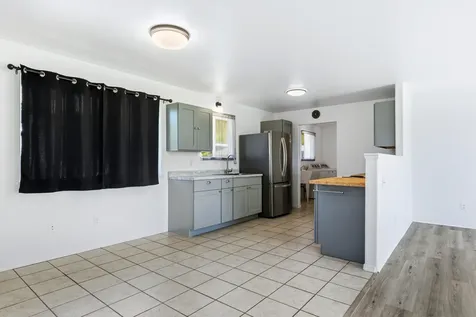 64-952 Mamalahoa Highway Kamuela HI 96743