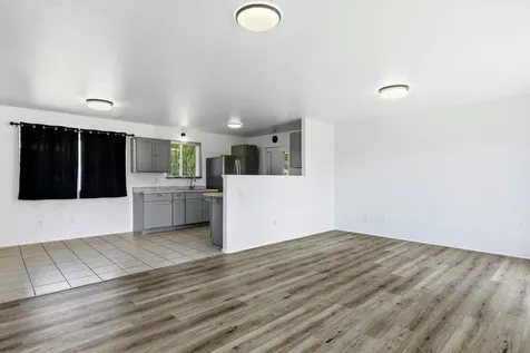 64-952 Mamalahoa Highway Kamuela HI 96743