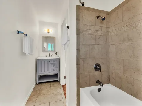 45-808 Kila Kila Place Honokaa HI 96727