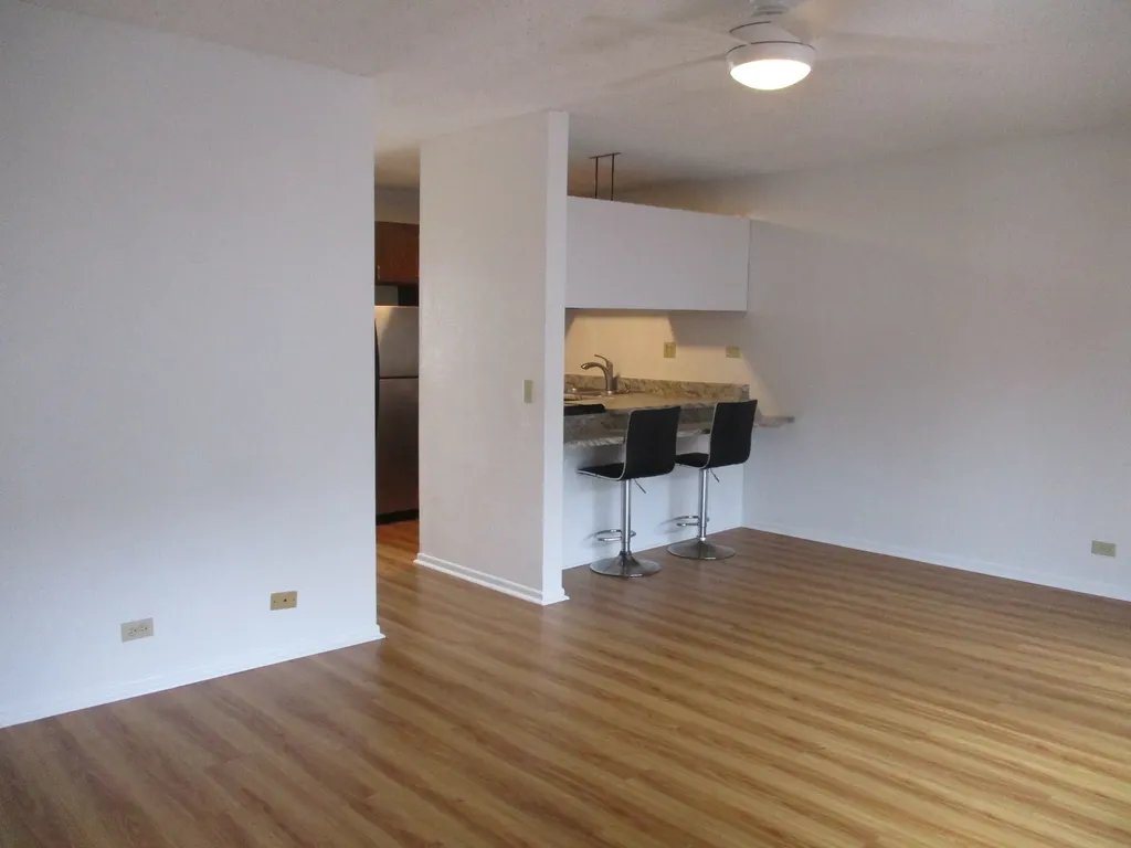 33 Hualalai Street Hilo HI 96720