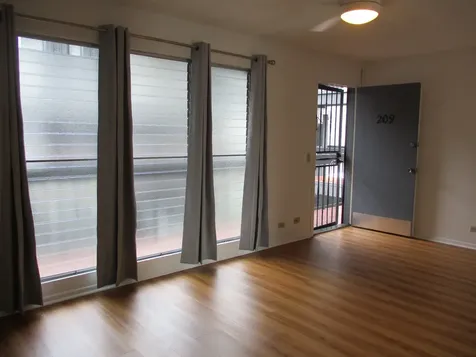 33 Hualalai Street Hilo HI 96720