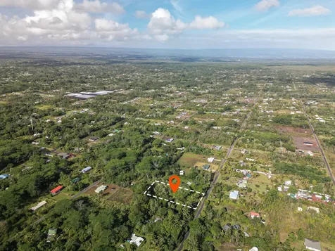 10TH Avenue Keaau HI 96749