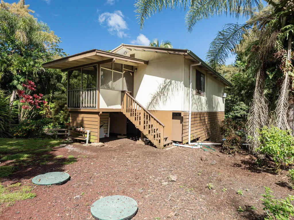 15-2024 19th Avenue Keaau HI 96749