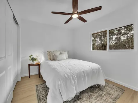 11-3288 Mokuna Street Volcano HI 96785