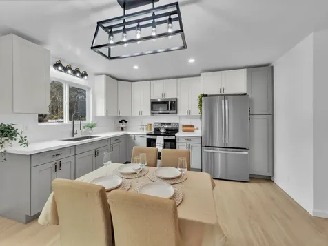 11-3288 Mokuna Street Volcano HI 96785