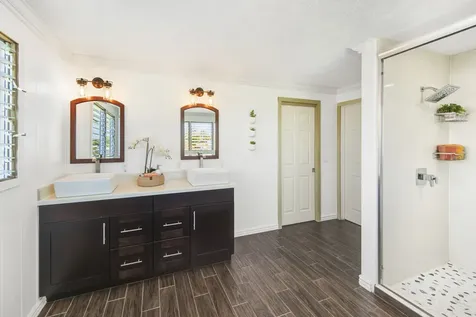 39 Laula Road Hilo HI 96720