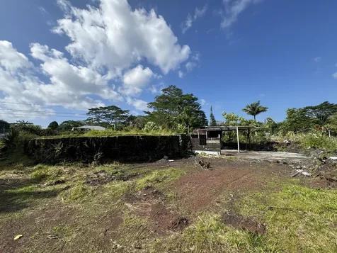 15-1391 18th Avenue Keaau HI 96749