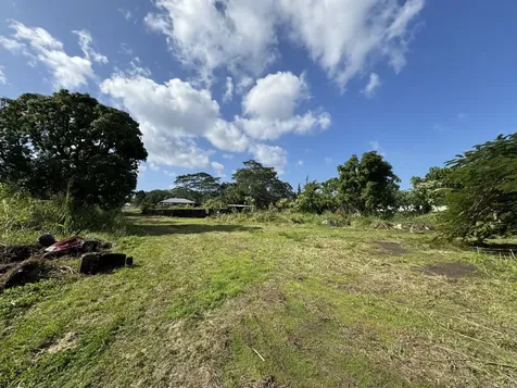 15-1391 18th Avenue Keaau HI 96749