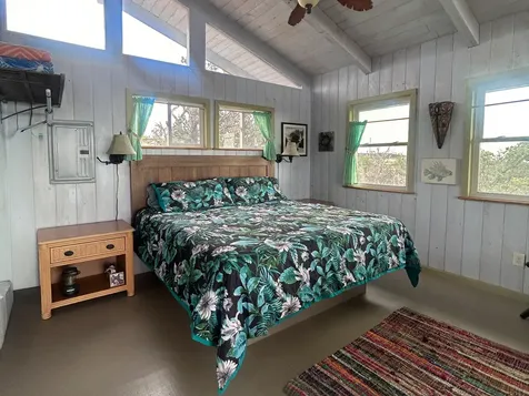 92-8427 Hibiscus Drive Ocean View HI 96737