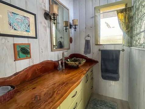 92-8427 Hibiscus Drive Ocean View HI 96737