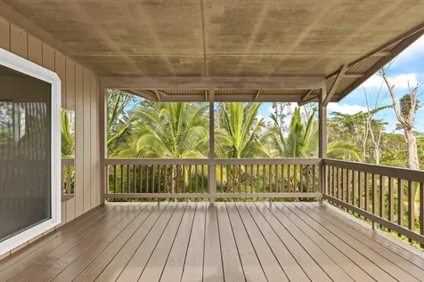 15-1835 6th Avenue Keaau HI 96749