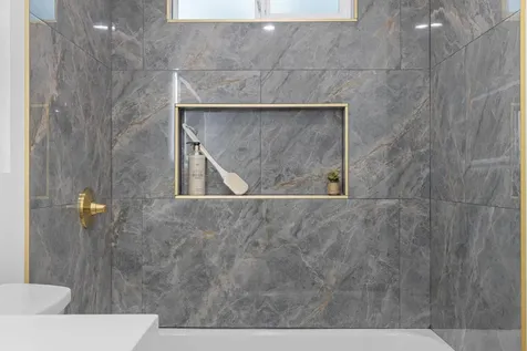 16-410 Ainaloa Boulevard Kurtistown HI 96760