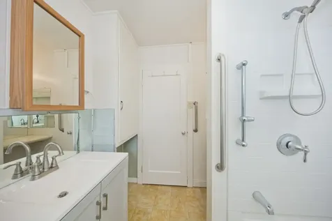 801 Waianuenue Avenue Hilo HI 96720