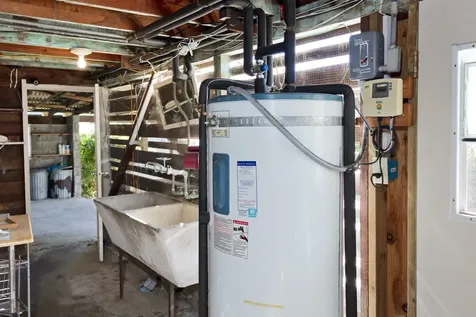 801 Waianuenue Avenue Hilo HI 96720