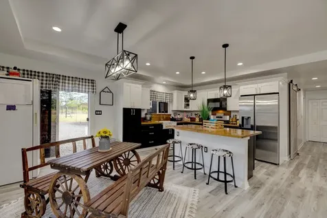 15-1455 13th Avenue Keaau HI 96749