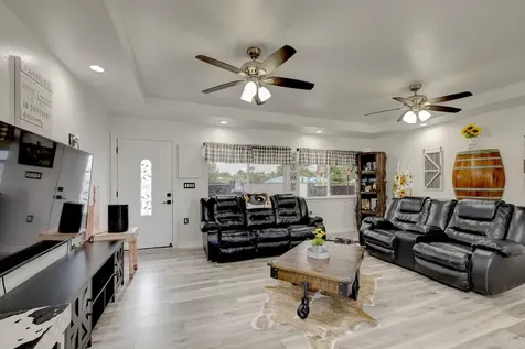 15-1455 13th Avenue Keaau HI 96749