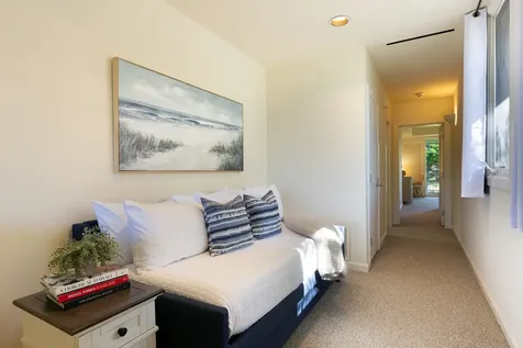 68-1375 Pauoa Road Kamuela HI 96743