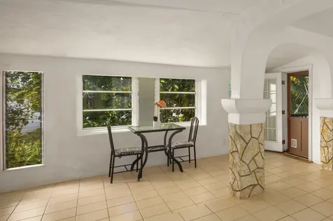 84-5125 Hawaii Belt Road Captain Cook HI 96704