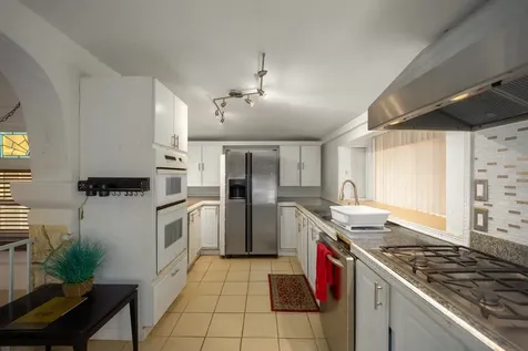 84-5125 Hawaii Belt Road Captain Cook HI 96704