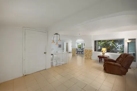 84-5125 Hawaii Belt Road Captain Cook HI 96704