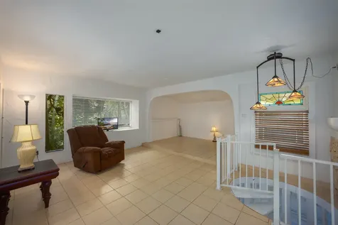 84-5125 Hawaii Belt Road Captain Cook HI 96704