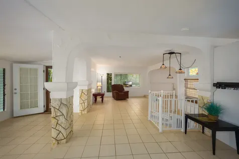 84-5125 Hawaii Belt Road Captain Cook HI 96704