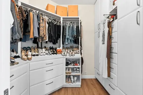 386 Kipuni Street Hilo HI 96720