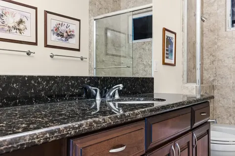 386 Kipuni Street Hilo HI 96720