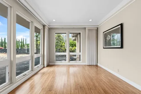 386 Kipuni Street Hilo HI 96720