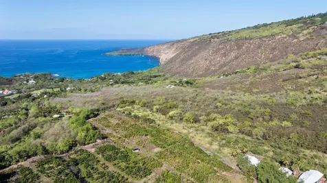 82-1177 Meli Road Captain Cook HI 96704