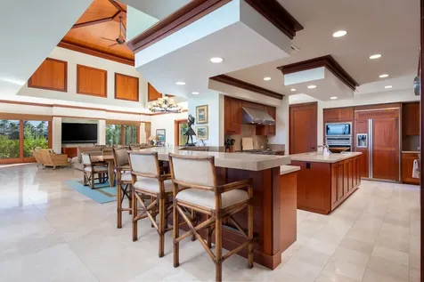 68-1059 Honokaope Way Kamuela HI 96743