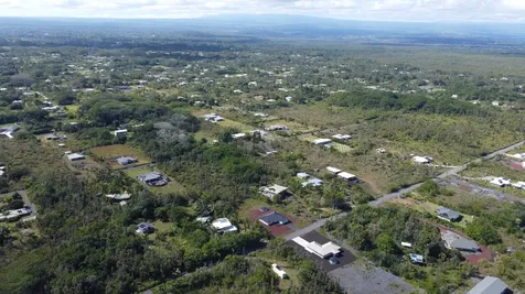 3RD Avenue Keaau HI 96749