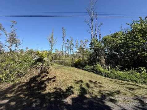 3RD Avenue Keaau HI 96749